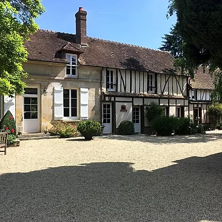 Le Puits D'angle Bed & Breakfast 3*